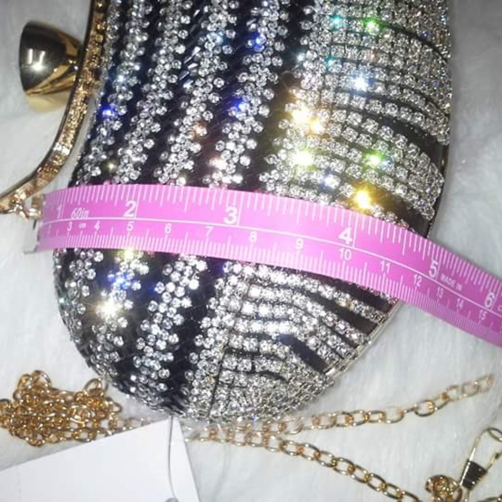 🆕️Black Crystal Ornate Box Clutch